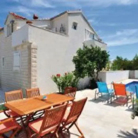 Apartments Petranic Supetar Exterior photo