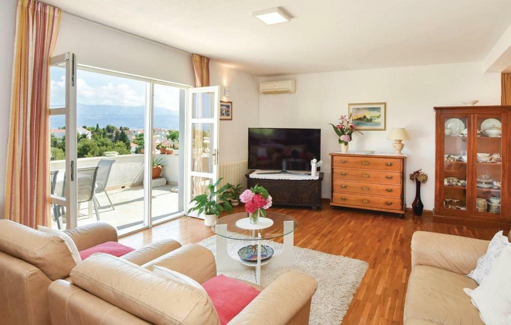 Petranic Apartment
